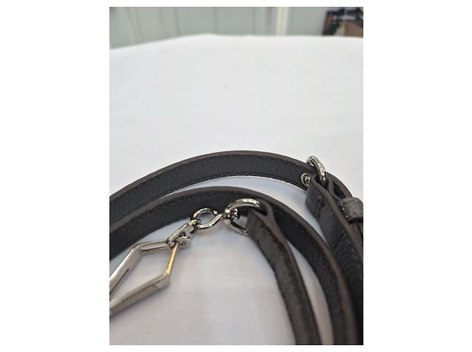 Miu Miu Borsa Tote e Borsa a Tracolla in Pelle Vitello con Logo Marrone - vista 24