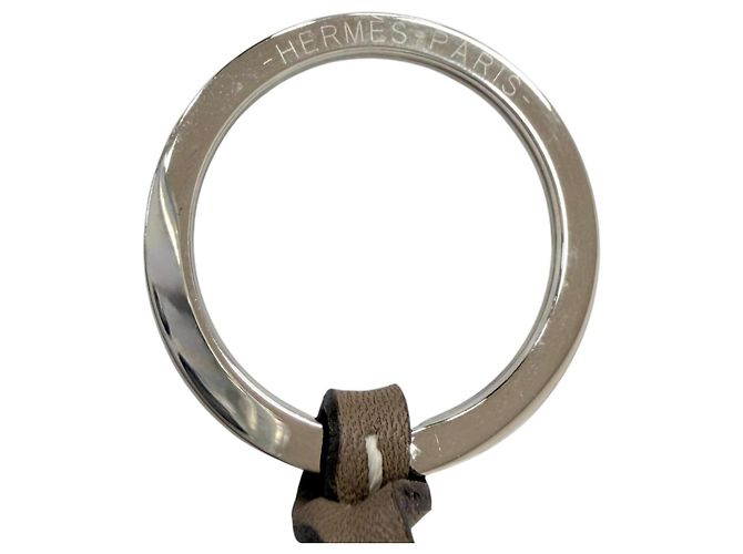 Hermès Collar Clochette de cuero grande Hermes Gris pardo - vista 8