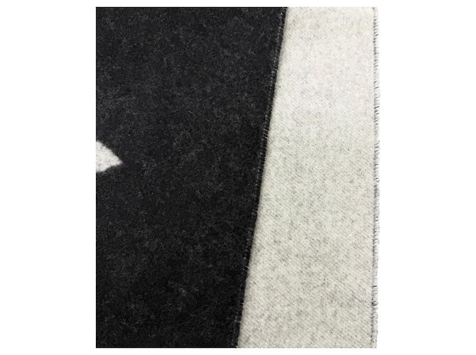 Stola in cashmere Louis Vuitton Marrone Nero - vista 4
