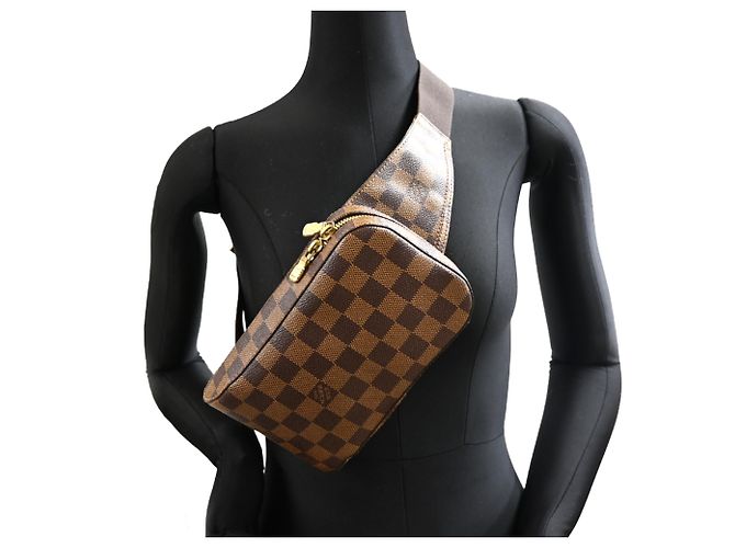 Borsa a tracolla Louis Vuitton Geronimos Marrone - vista 9