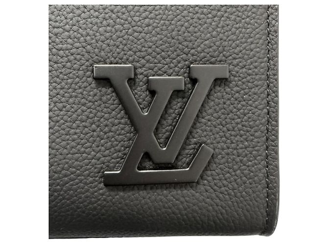 Borsa Tote in pelle Louis Vuitton Aerogram Nero - vista 9