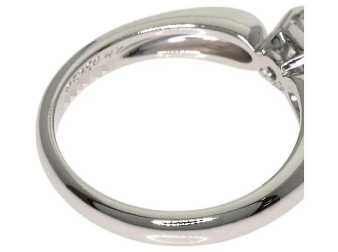 Van Cleef & Arpels Platinring mit quadratischem Princess-Schliff Diamanten - Ansicht 8