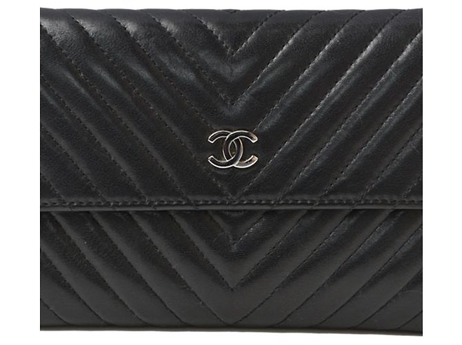 Carteira Bi-fold Chanel Preto - vista 2