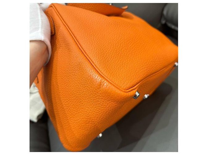 Borsa Hermès Lindy 30 in pelle Taurillon Clemence Arancione - vista 5