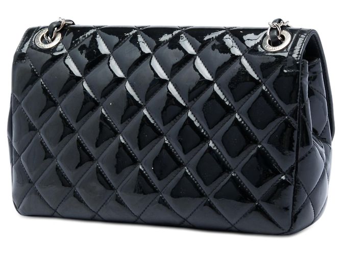 Chanel Black Small Quilted Patent Coco Shine Flap Preto - vista 2