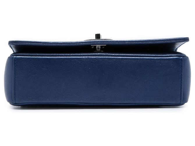 Chanel Blue Medium Chevron Metallic Sheepskin Vintage Mademoiselle Flap - vista 3
