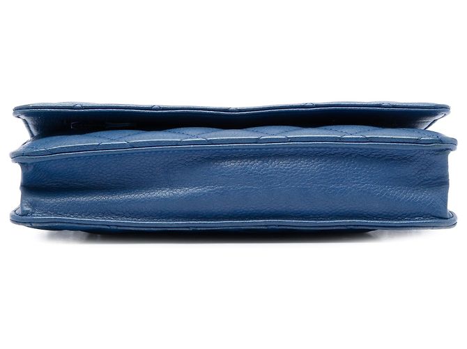 Chanel Blue CC gestepptes Caviar Wallet on Chain Blau - Ansicht 3