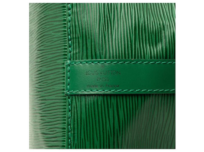 Louis Vuitton Petit Noe in Epi verde - vista 5