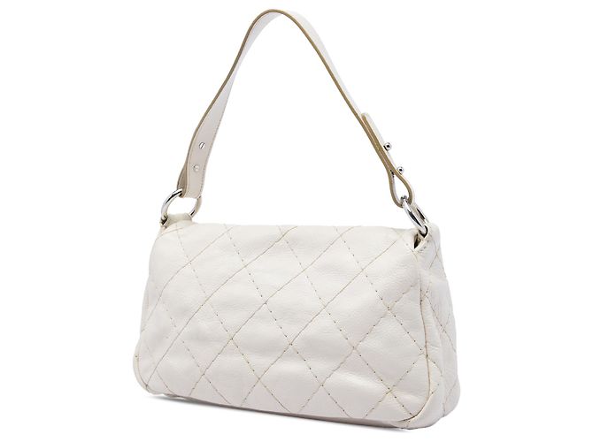 Chanel White Glazed Calfskin On The Road Flap Bianco Crudo - vista 2