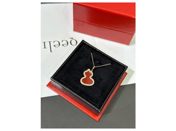 Autre Marque Qeelin Collana con Pendente Wulu Oro Giallo 18k Corniola e Diamanti Rosso D'oro - vista 4