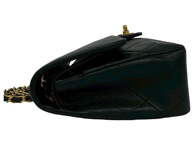 Chanel Black Medium Classic Lambskin Double Flap Nero - vista 7