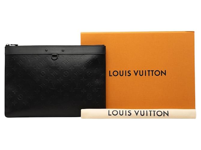 Pochette Discovery Louis Vuitton Monogram Shadow negro - vista 7