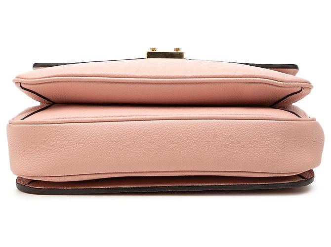 Louis Vuitton Pochette Metis in pelle Monogram Empreinte rosa - vista 3