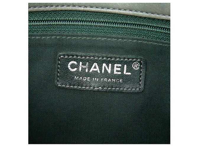 Chanel Green Quilted Patent Reissue 2.55 Double Compartment Single Flap 224 Verde Verde scuro - vista 5
