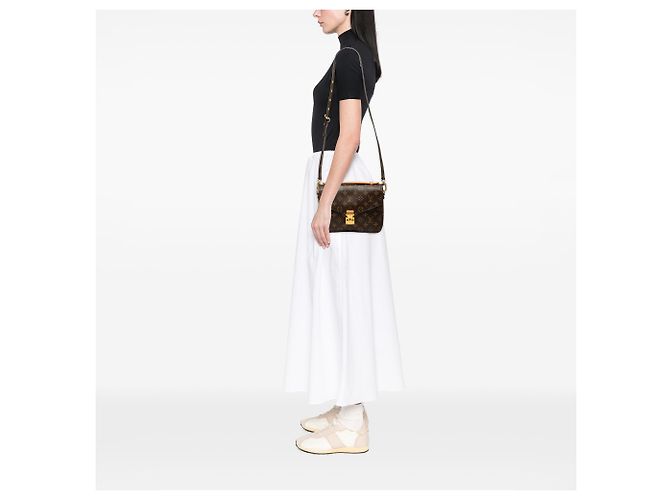 Louis Vuitton Pochette Metis Monogram Marrone - vista 6