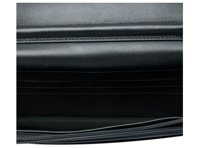 Portafoglio con Catena Chanel Black Quilted Aged Calfskin So Black Gabrielle Nero - vista 4