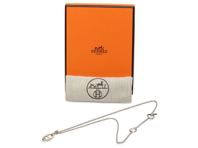 Hermès Silver Palladium Plated Mini Maillon Pendant Necklace Silvery - view 6