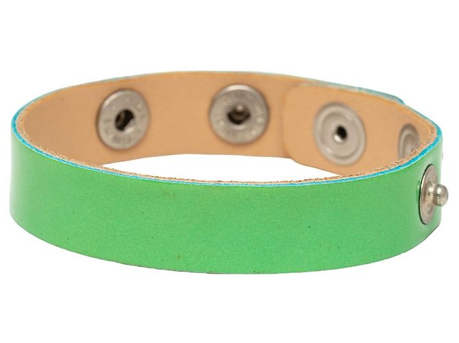 Bracciale Chanel Green CC in pelle di vitello con borchie Verde Verde chiaro - vista 2