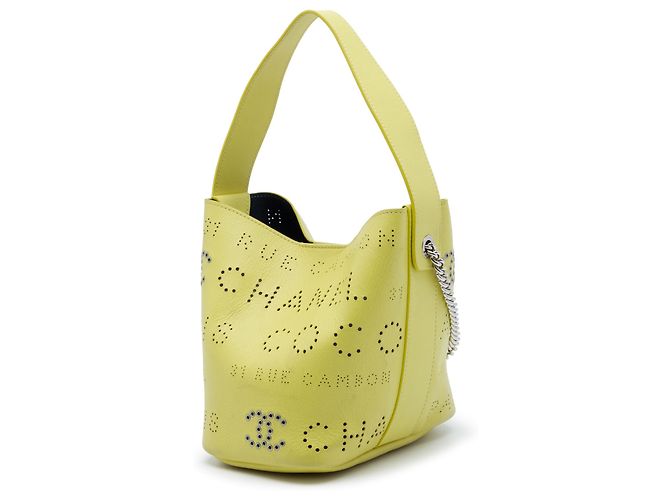 Borsa a secchiello Chanel Yellow Small Perforated Calfskin Logo Eyelet Giallo - vista 2