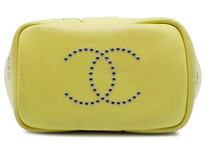 Borsa a secchiello Chanel Yellow Small Perforated Calfskin Logo Eyelet Giallo - vista 3
