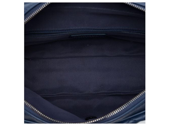 Chanel Blue Medium Quilted Crumpled Calfskin Airlines Casual Rock Flap Blu scuro - vista 4