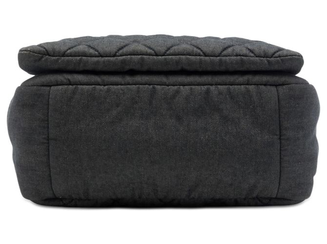 Borsa a tracolla Chanel Black Small Quilted Denim Coco Cocoon Nero - vista 3