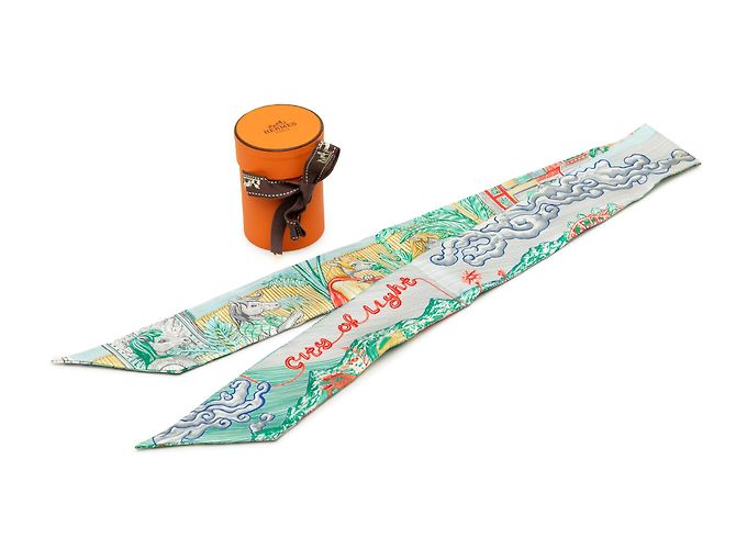 Foulard Twilly in seta Hermès Green City of Light Verde - vista 7