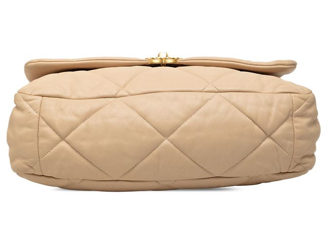 Chanel Beige Maxi Lambskin 19 Flap - vista 3