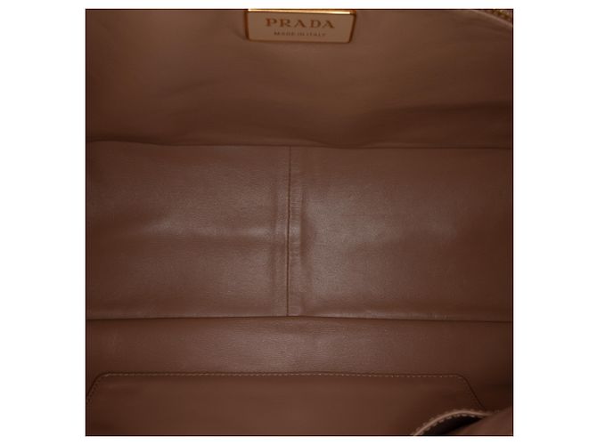 Borsa a tracolla Aimee in pelle beige grande Prada - vista 4
