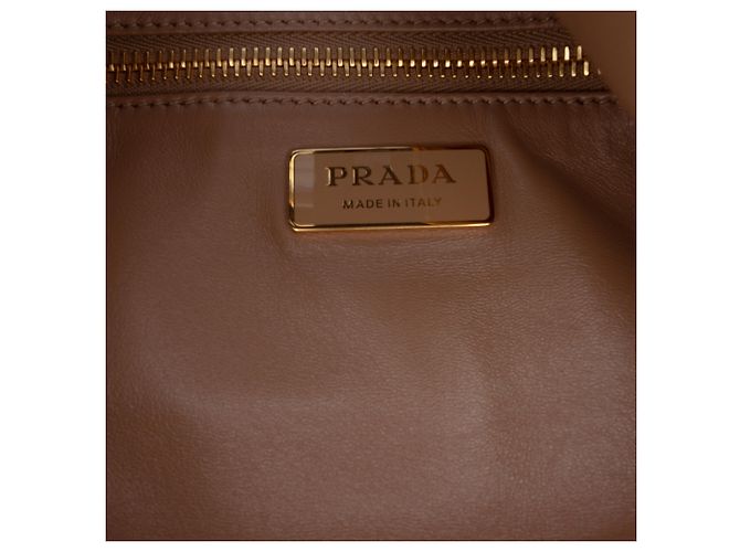 Borsa a tracolla Aimee in pelle beige grande Prada - vista 5