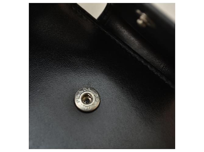 Prada Tri-fold Wallet in Schwarz - Ansicht 17