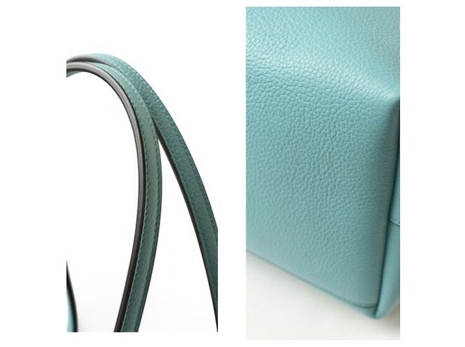 Salvatore Ferragamo Tote Bag aus hellblauem Leder - Ansicht 4