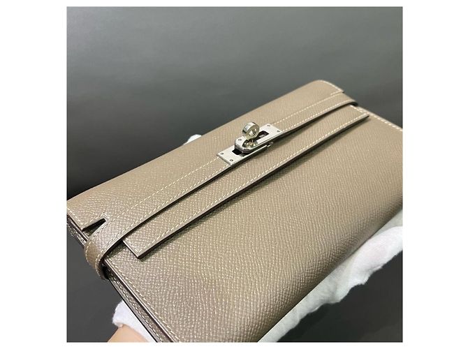 Cartera Kelly Hermès en piel Epsom Beige - vista 3