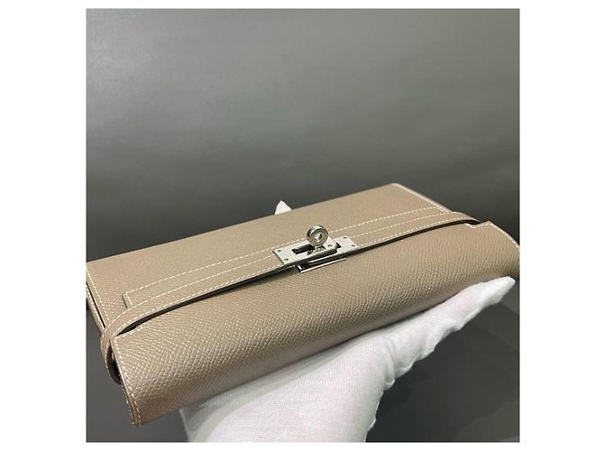 Cartera Kelly Hermès en piel Epsom Beige - vista 4