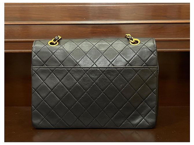 Borsa Chanel Classic Flap in pelle nera Nero - vue 2
