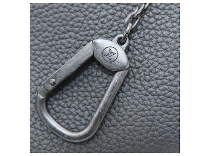 Louis Vuitton Leder Pochette Clé Aerogram Münzbeutel Schwarz - Ansicht 11
