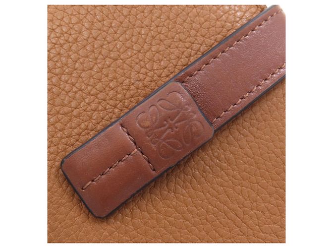 Cartera de cuero con cierre de doble pliegue Loewe Anagram para mujer Castaño - vista 14