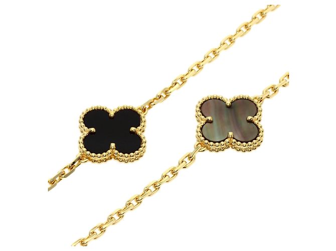 Collana Magic Alhambra 6-Motif Shell Onyx Van Cleef & Arpels - vista 4