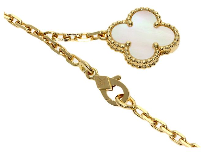 Collana Magic Alhambra 6-Motif Shell Onyx Van Cleef & Arpels - vista 5