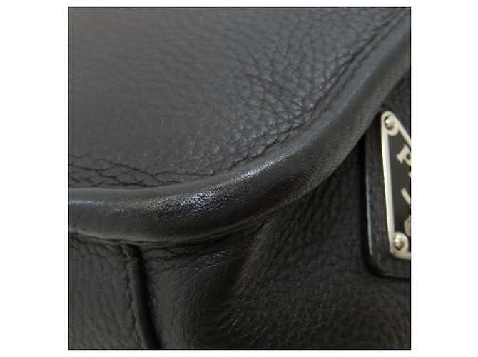 Borsa a tracolla in pelle di vitello Prada Nero - vista 16
