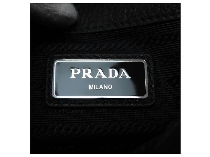 Borsa a tracolla in pelle di vitello Prada Nero - vista 6