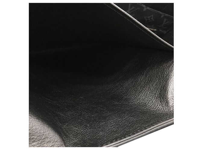 Borsa Tote Cabas Voyage in pelle Taurillon Louis Vuitton Nero - vista 10