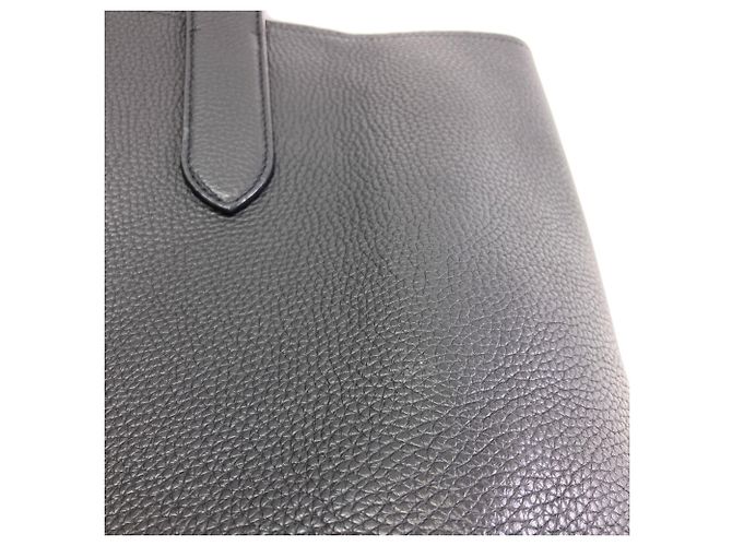 Borsa Tote Cabas Voyage in pelle Taurillon Louis Vuitton Nero - vista 14