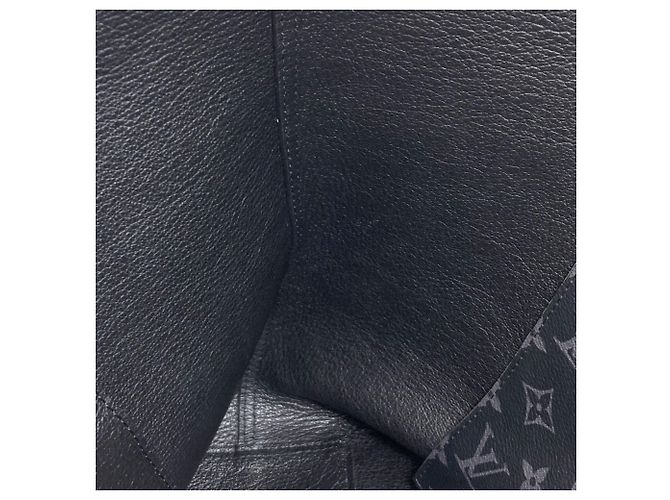 Borsa Tote Cabas Voyage in pelle Taurillon Louis Vuitton Nero - vista 8