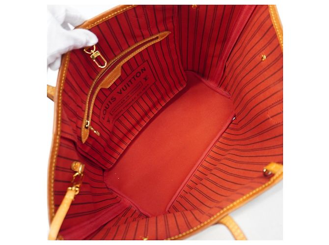 Borsa Tote Louis Vuitton Monogram Neverfull MM Fuschia - vista 4