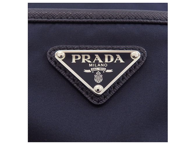 Borsa a tracolla Prada 2VH093 con logo metallico Blu navy - vista 7
