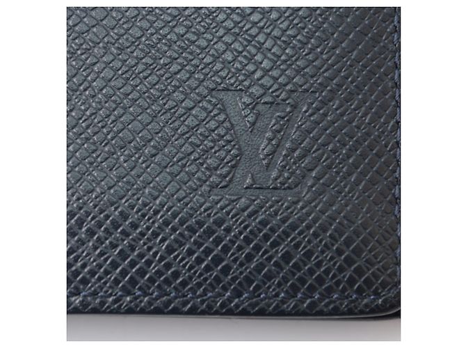 Portafoglio Louis Vuitton Portefeuille Brazza Taiga Ocean Blu - vista 4