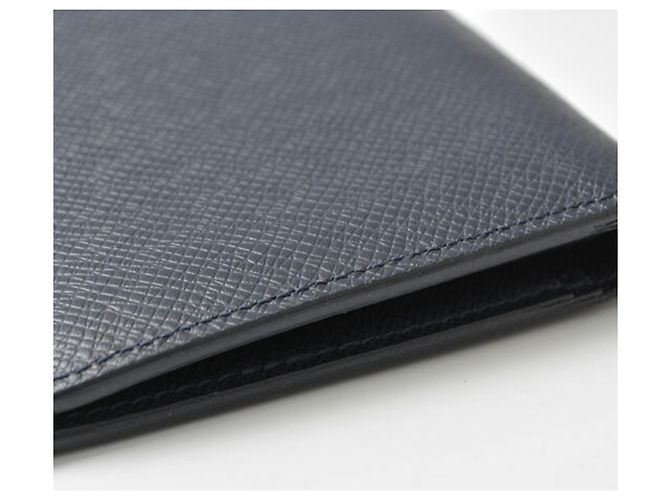 Portafoglio Louis Vuitton Portefeuille Brazza Taiga Ocean Blu - vista 5