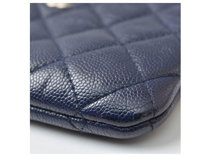 Pochette Classic di Chanel in Navy Blu navy - vista 6