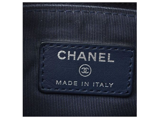 Pochette Classic di Chanel in Navy Blu navy - vista 9
